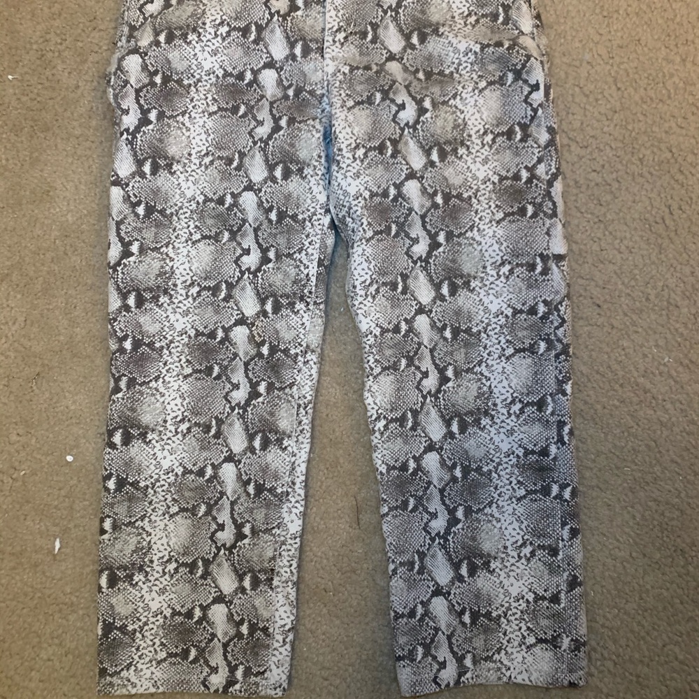 Size 1 Chicos Chinos In Leopard Print - Picture 2 of 2